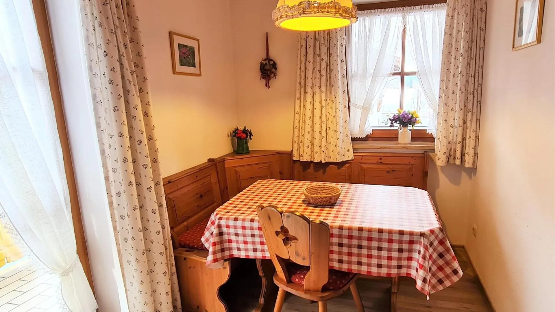 Haus Sonnenschein Ferienwohnung Watzmann Schoenau am Koenigsee Germany